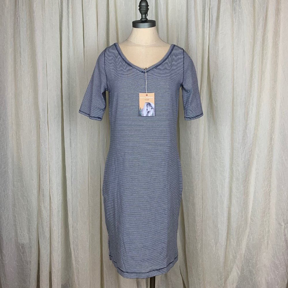 Royal Robbins Kickback to Front Dress - NWT